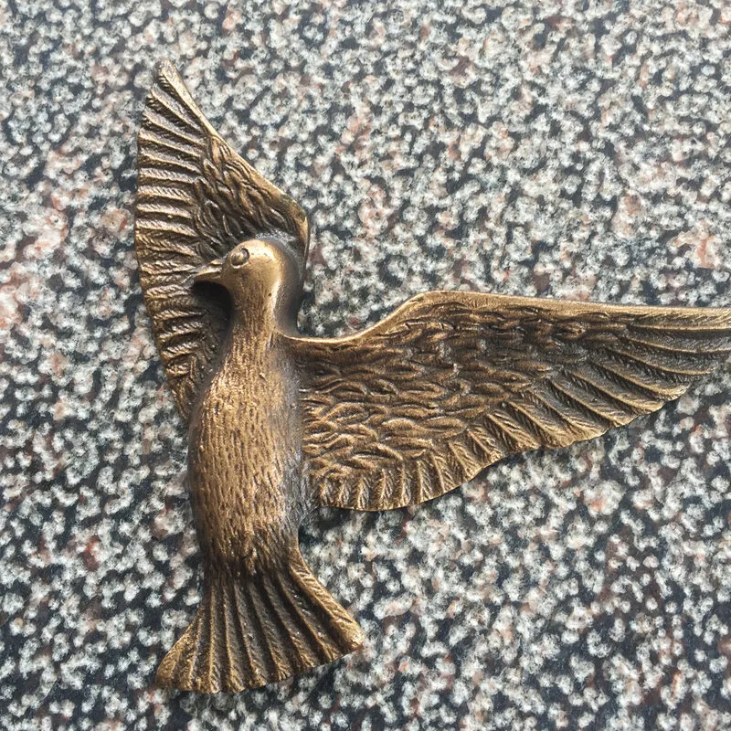 Bronzen duif