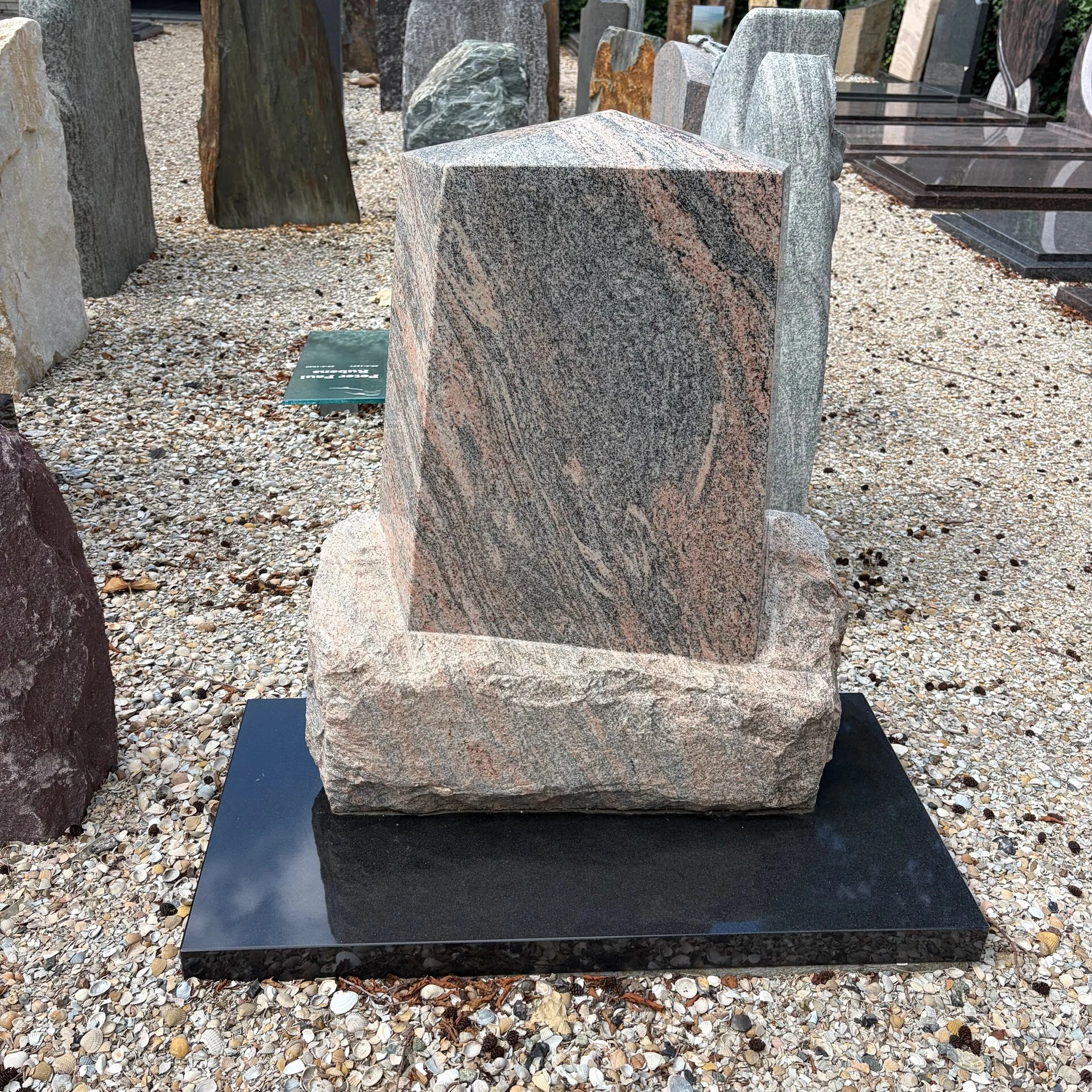 obelisk