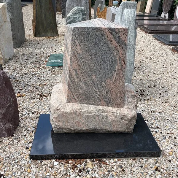 obelisk