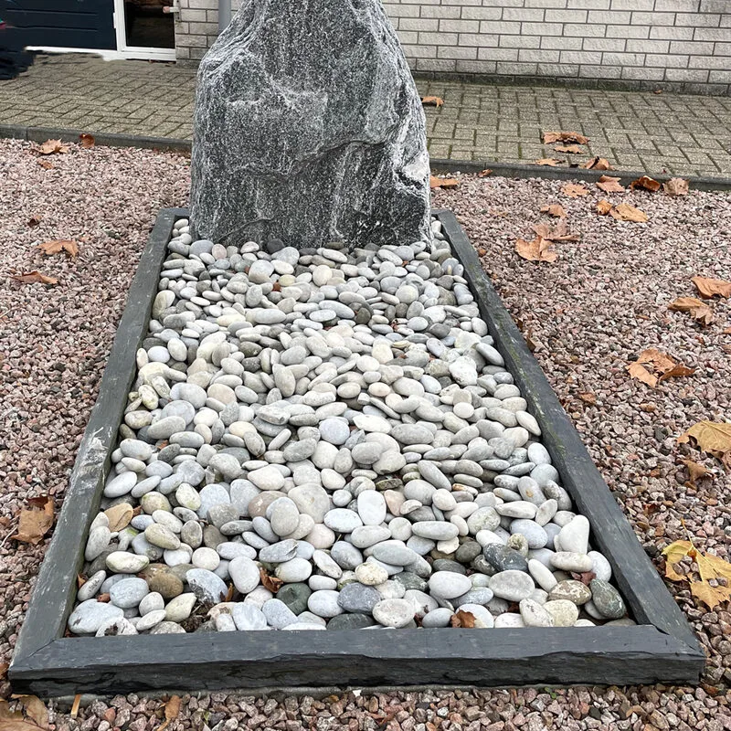 Maggia ruwe steen